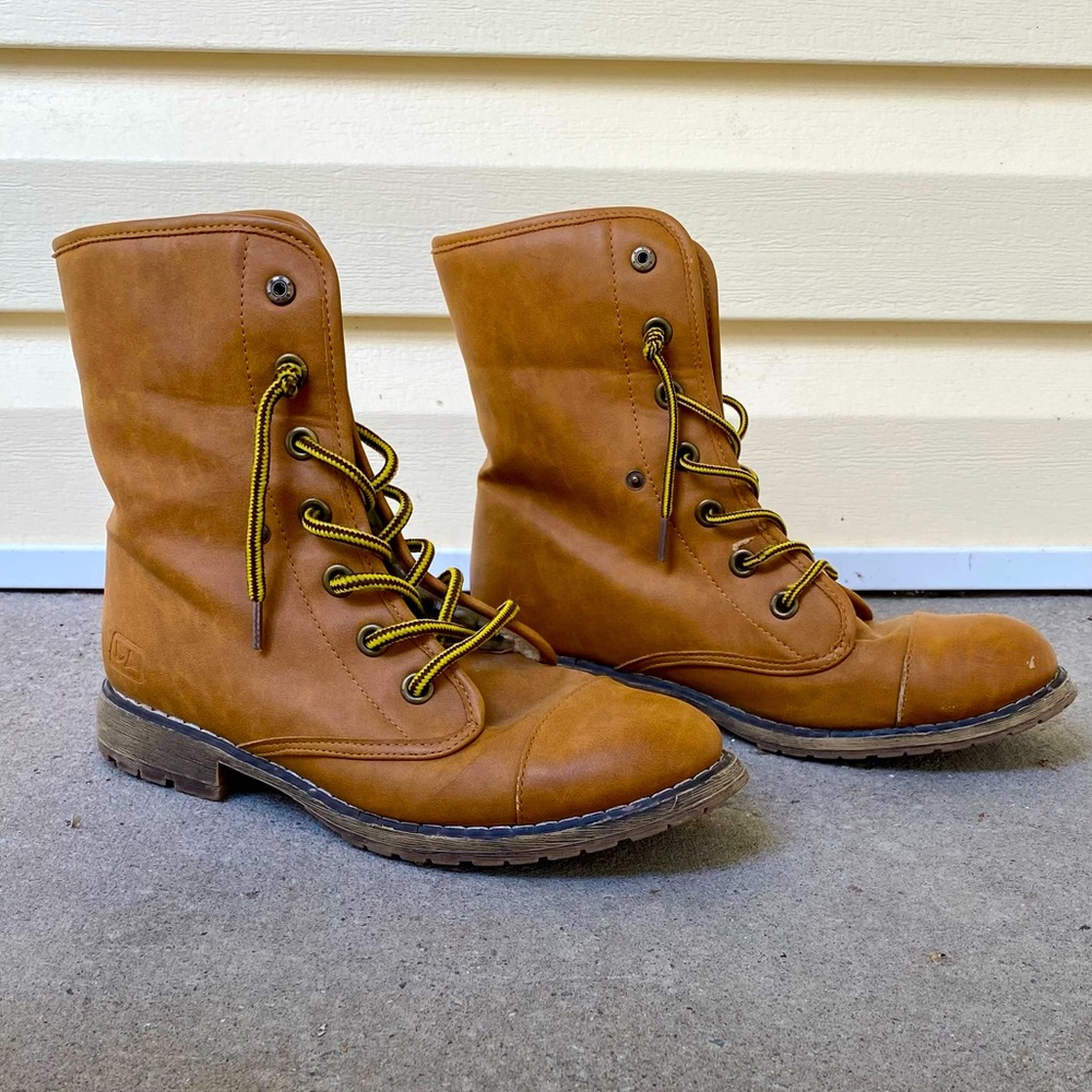 Dirty Laundry Boots Size 7.5 - Picture 4 of 12